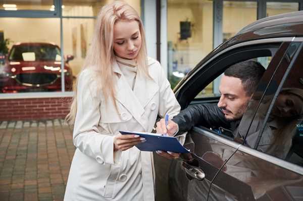 Understanding Auction Terms and Bidding Strategies for Vehicles