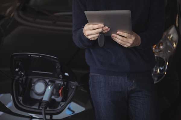 Key Indicators of a Vehicle's Mechanical Condition to Check